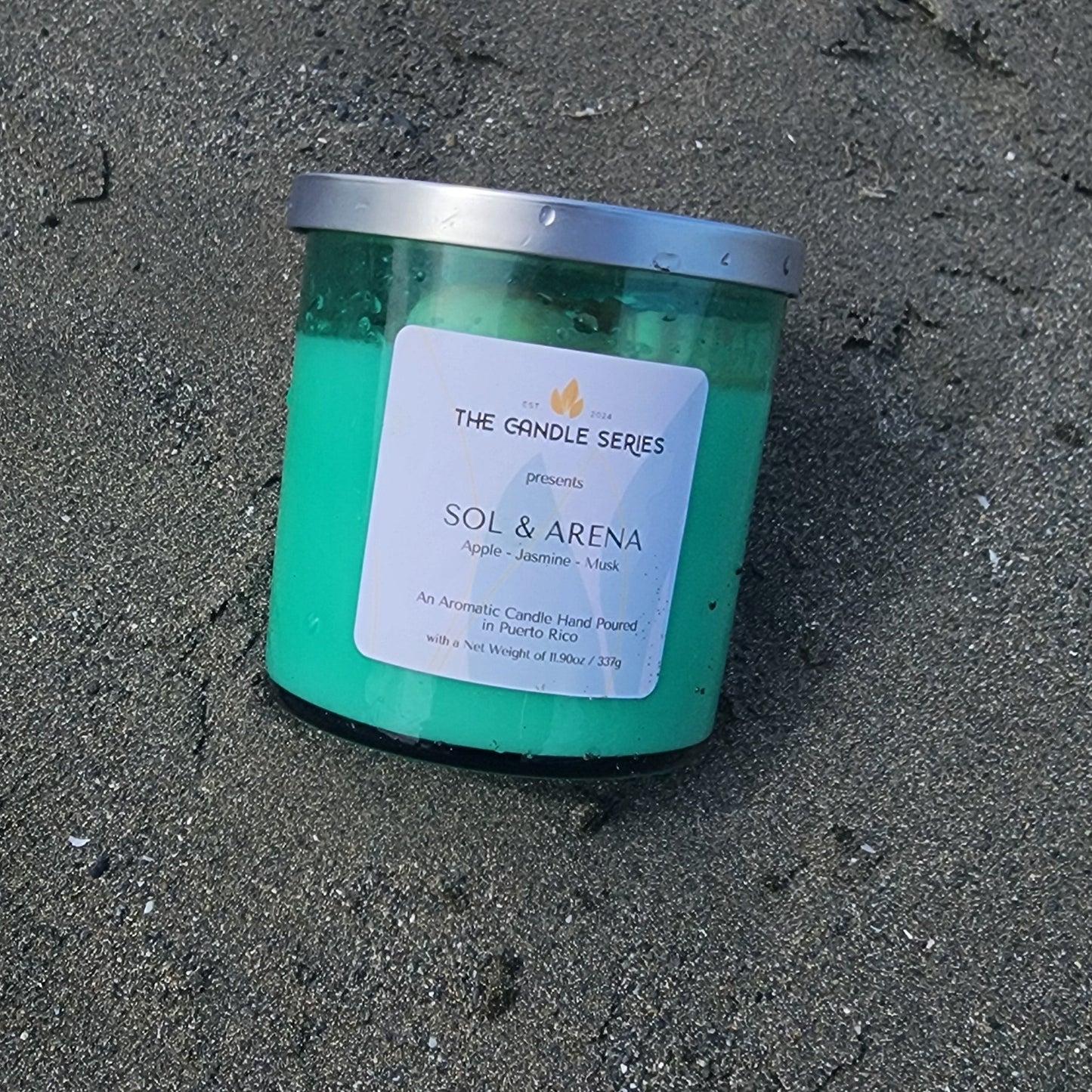 Sol y Arena Candle - (Apple, Jasmine, Musk)